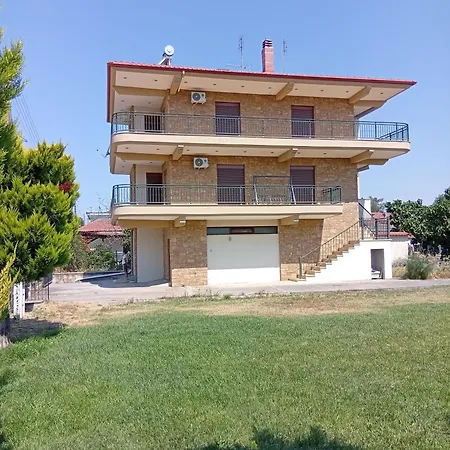 το πέτρινο σπίτι 尼亚普拉加
